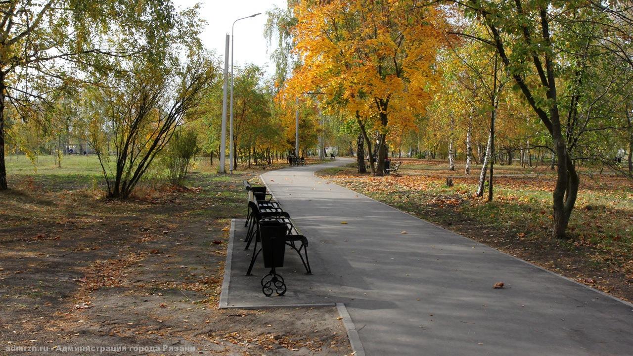 В Комсомольском парке прошло выездное совещание по вопросу благоустройства общественного пространства