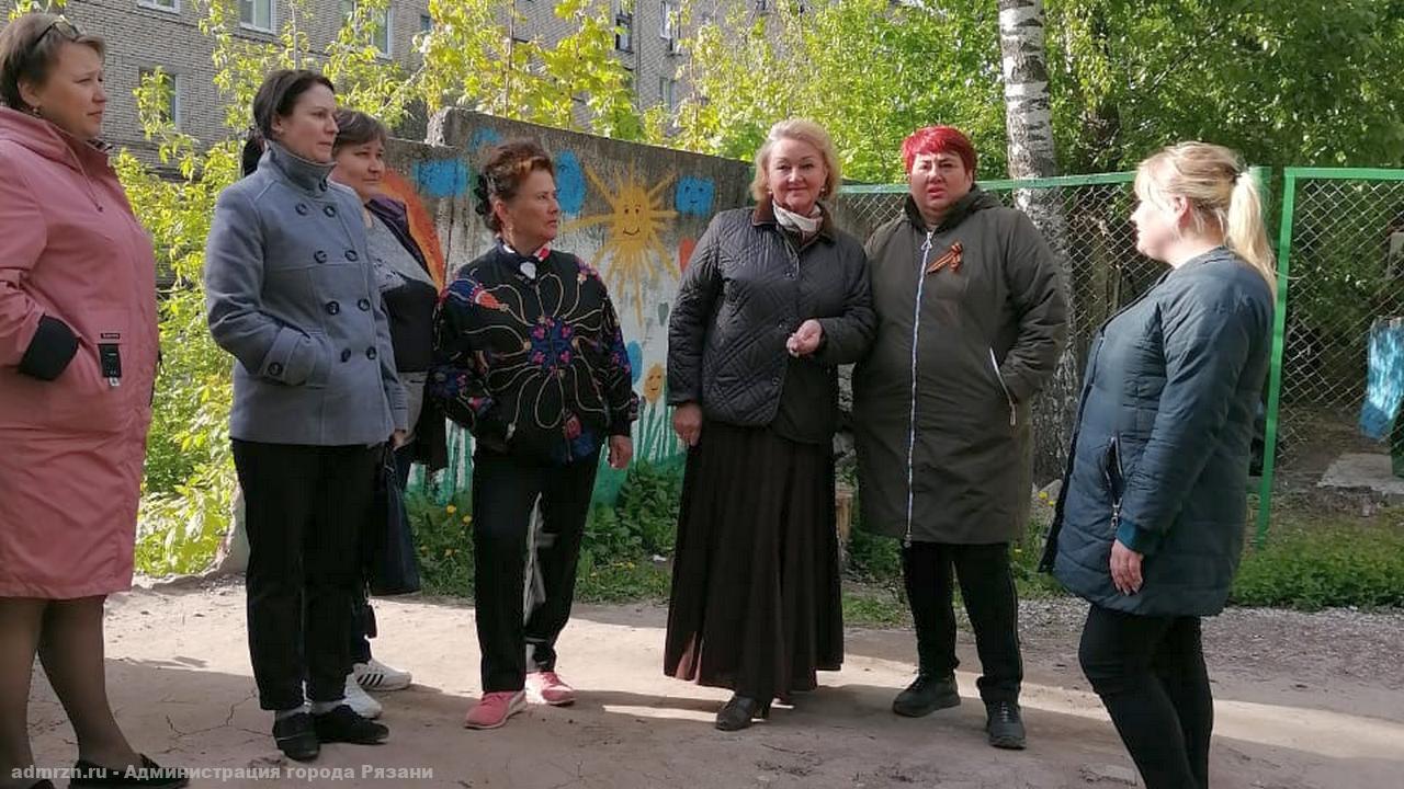 «Жилье и городская среда»: в Рязани продолжается благоустройство парка имени Белякова